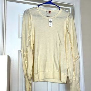 NWT Pilcro cream sweater with ruffle sleeve